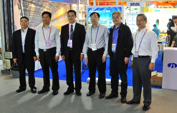 監(jiān)事會(huì)王仲治主席視察集團(tuán)廣交會(huì)展位