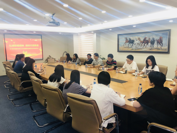 一個(gè)可以不要榮譽(yù)的奉獻(xiàn)者——記全國五一勞動獎?wù)芦@得者王建軍